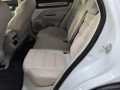 2023 Geely ICON 1.5TD, белый — фото 11