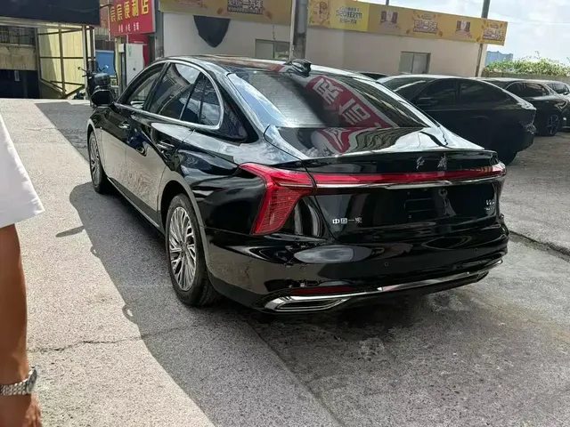 2024 Hongqi H5 2.0T AT Smart Connect Qichang