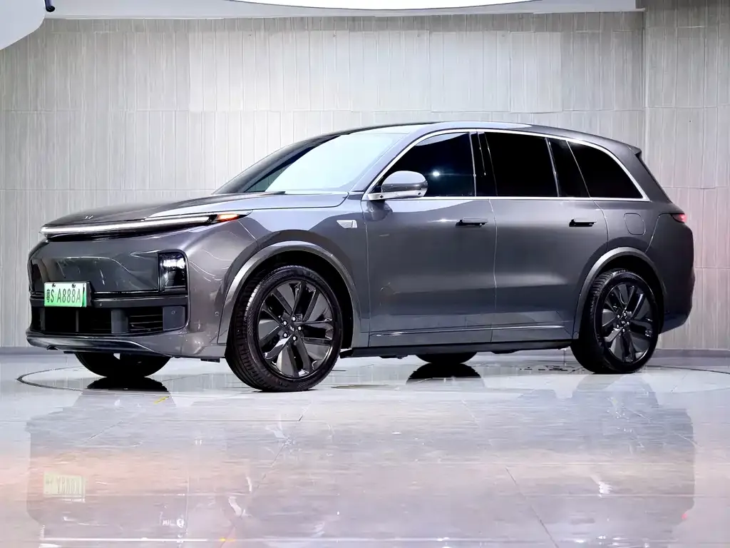 2024 Li Auto L8
