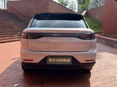 2026 Leapmotor C11 EV 640 Lidar Premium — фото 8