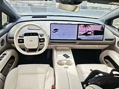 2025 Li Auto i6 2WD Standard — фото 14
