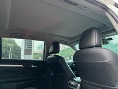 2021 Toyota Highlander 2.0T 4WD Luxury 7, белый — фото 9