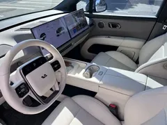 2025 Li Auto i6 4WD Standard, белый — фото 9