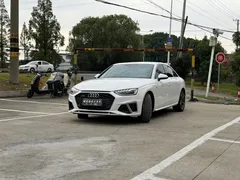 2022 Audi A4L 40 TFSI Fashion Dynamic, белый — фото 1
