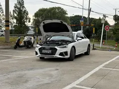 2022 Audi A4L 40 TFSI Fashion Dynamic, белый — фото 3