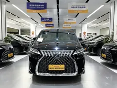 2020 Lexus LM 300h 4, чёрный — фото 3
