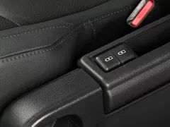 2023 Toyota Sienna 2.5L Hybrid Premium — фото 12
