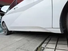 2021 Hyundai Elantra 1.5L CVT LUX Premium, белый — фото 21