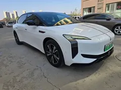 2024 Hongqi EH7 690 Pro, белый — фото 3