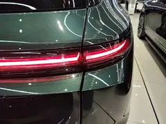 2025 Li Auto L9 Smart Refresh, зелёный — фото 8