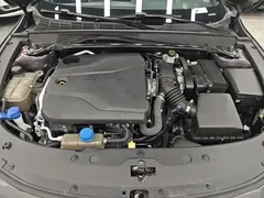 2022 Changan UNI-V 1.5T Premium — фото 20