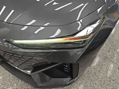 2022 Changan UNI-V 1.5T Premium — фото 24