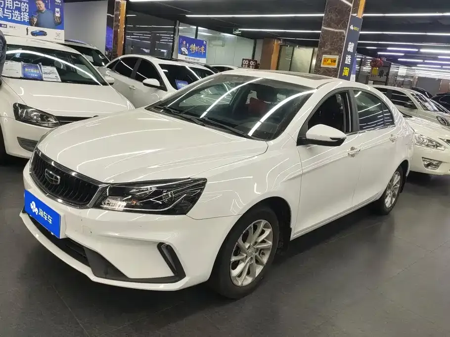 2021 Geely Emgrand UP 1.5L MT Luxury
