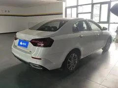 2021 Geely Emgrand UP 1.5L MT Luxury, белый — фото 3