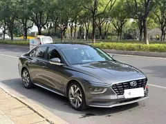 2021 Hyundai Mistra 270TGDi DCT LUX Premium — фото 3
