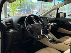 2021 Toyota Alphard Hybrid 2.5L Premium, белый — фото 10