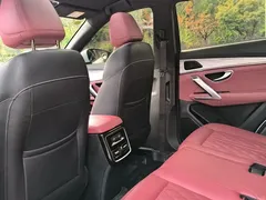 2023 Jetour X70 PLUS 1.5T DCT 7-seat, белый — фото 19