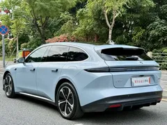 2024 Nio ET5T 75kWh Touring, синий — фото 8