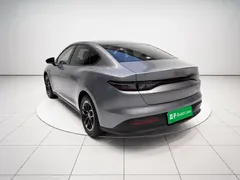 2025 BYD Seal 05 PHEV DM-i Smart Drive 55km Luxury — фото 4