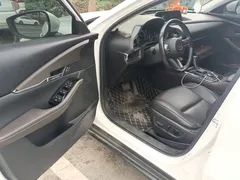 2021 Mazda CX-30 2.0L AT, белый — фото 12