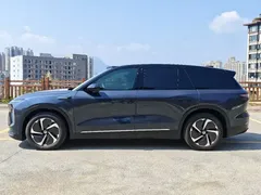 2023 Nio ES8 75kWh, синий — фото 3