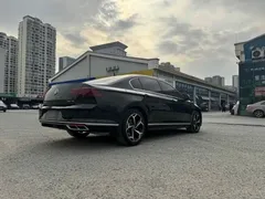 2023 Volkswagen Magotan 330TSI DSG Leading Anniversary, чёрный — фото 11