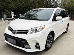 2020 Toyota Sienna 3.5L Mexico Spec, белый — фото 1