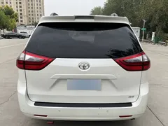 2020 Toyota Sienna 3.5L Mexico Spec, белый — фото 4