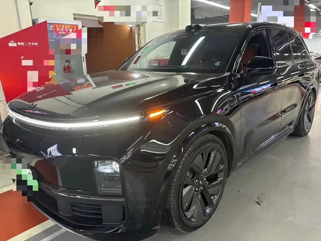 2024 Li Auto L8