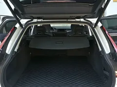 2021 Volvo V90 Cross Country B5 AWD, белый — фото 8