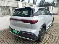 2024 BYD Yuan UP 401km Vitality, белый — фото 8