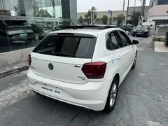 2021 Volkswagen Polo Plus 1.5L AT Panoramic, белый — фото 11