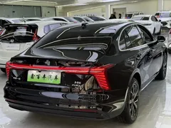 2025 Hongqi H5 PHEV 130, чёрный — фото 8