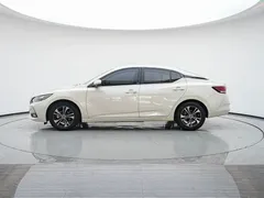 2022 Nissan Sylphy 1.6L XL CVT, белый — фото 5