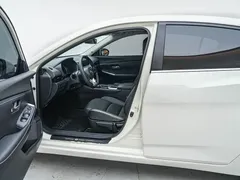 2022 Nissan Sylphy 1.6L XL CVT, белый — фото 11