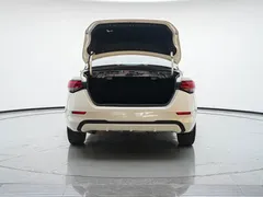 2022 Nissan Sylphy 1.6L XL CVT, белый — фото 12