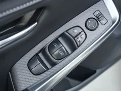 2022 Nissan Sylphy 1.6L XL CVT, белый — фото 18