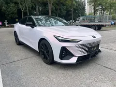 2022 Changan UNI-V 1.5T Premium — фото 3