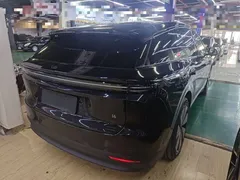 2025 Li Auto i6 4WD Standard, чёрный — фото 7