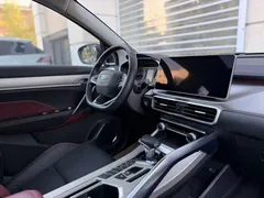 2021 Geely Coolray 1.4T DCT Diamond — фото 4