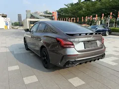 2022 MG MG5 Scorpio 1.5T Trophy Sport Flagship — фото 16