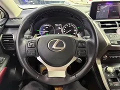 2020 Lexus NX 300h Hybrid 2WD Fashion, белый — фото 13