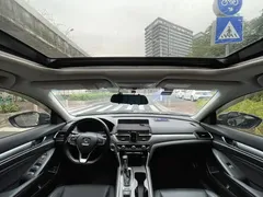 2022 Honda Accord 260TURBO Luxury, чёрный — фото 6