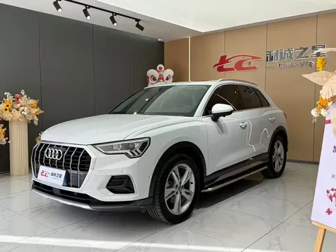 2021 Audi Q3 35 TFSI Fashion
