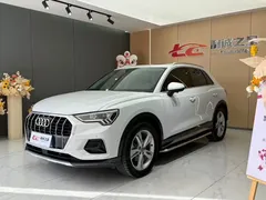 2021 Audi Q3 35 TFSI Fashion, белый — фото 1