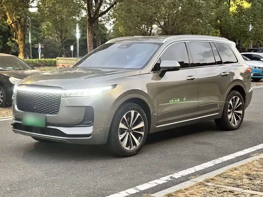 2021 Li Auto ONE EREV 6-seater
