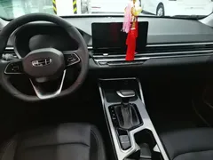 2022 Geely Emgrand 4th Gen 1.5L CVT Premium, белый — фото 10