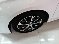2022 Geely Emgrand 4th Gen 1.5L CVT Premium, белый — фото 23