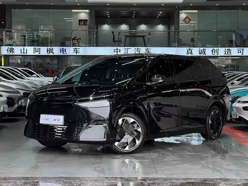 2024 Xpeng X9 610 Long Range Pro