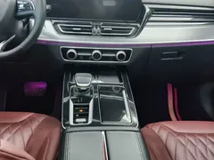 2023 Hongqi HS5 2.0T Pro, чёрный — фото 13